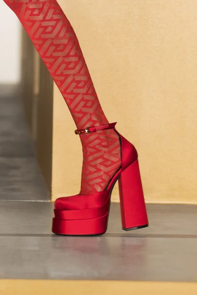 Look 34